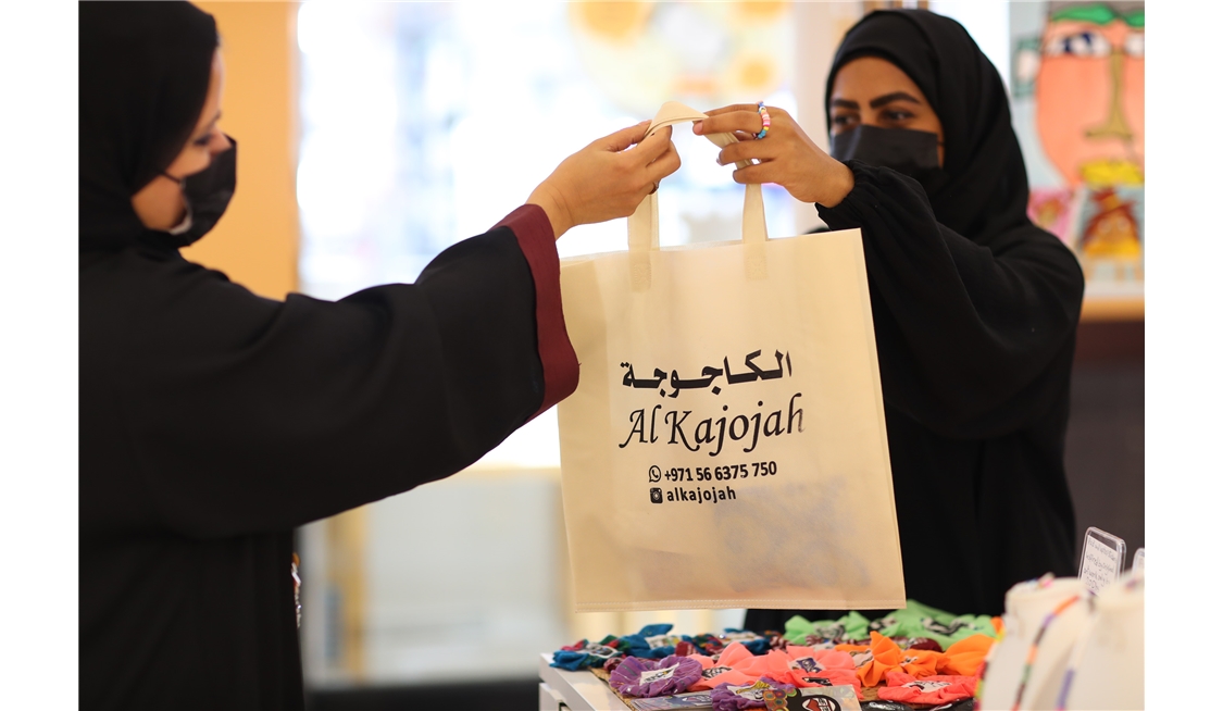 22  Emirati Families Showcase their Competitive Productive Goods at Arabian Centre in Dubai